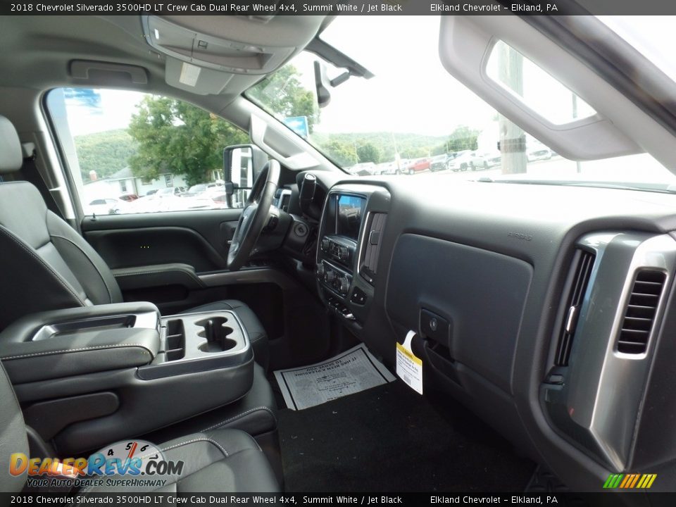 2018 Chevrolet Silverado 3500HD LT Crew Cab Dual Rear Wheel 4x4 Summit White / Jet Black Photo #17