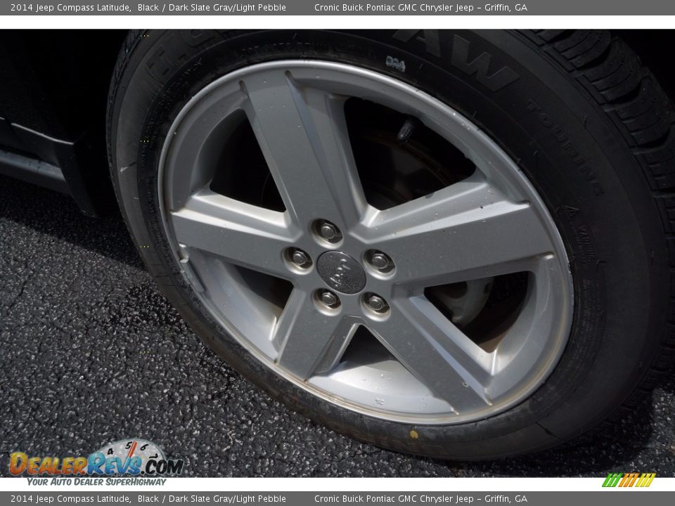 2014 Jeep Compass Latitude Black / Dark Slate Gray/Light Pebble Photo #22