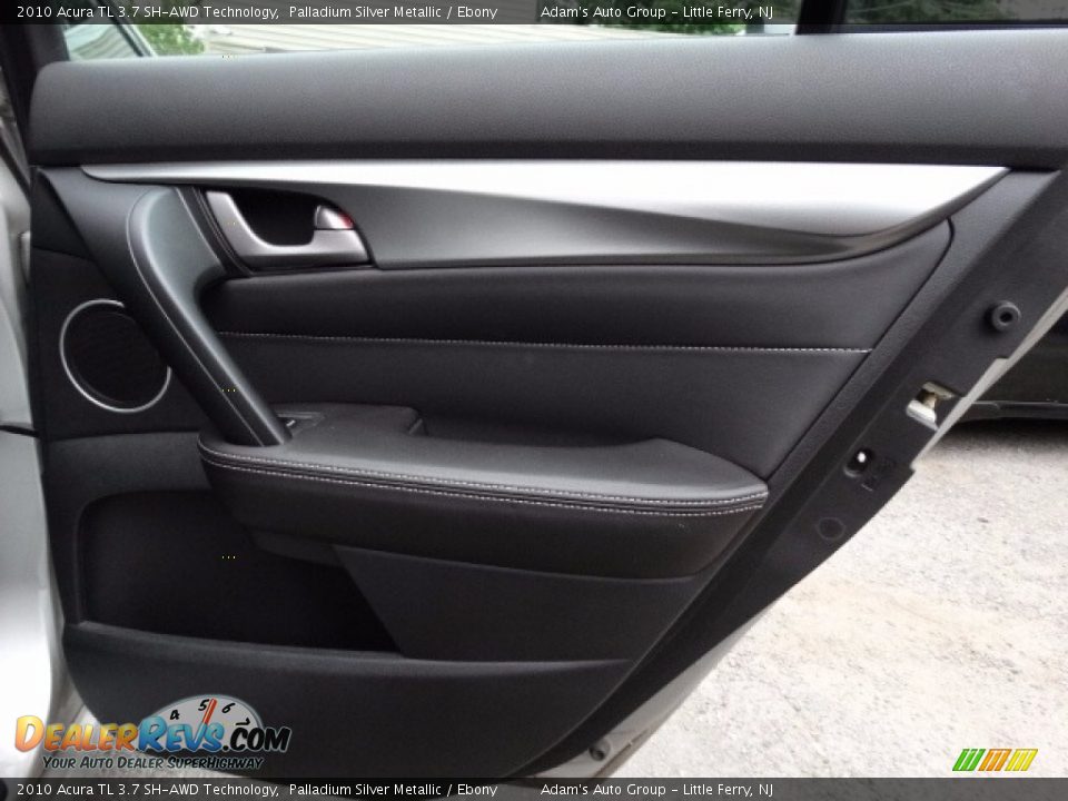 2010 Acura TL 3.7 SH-AWD Technology Palladium Silver Metallic / Ebony Photo #29