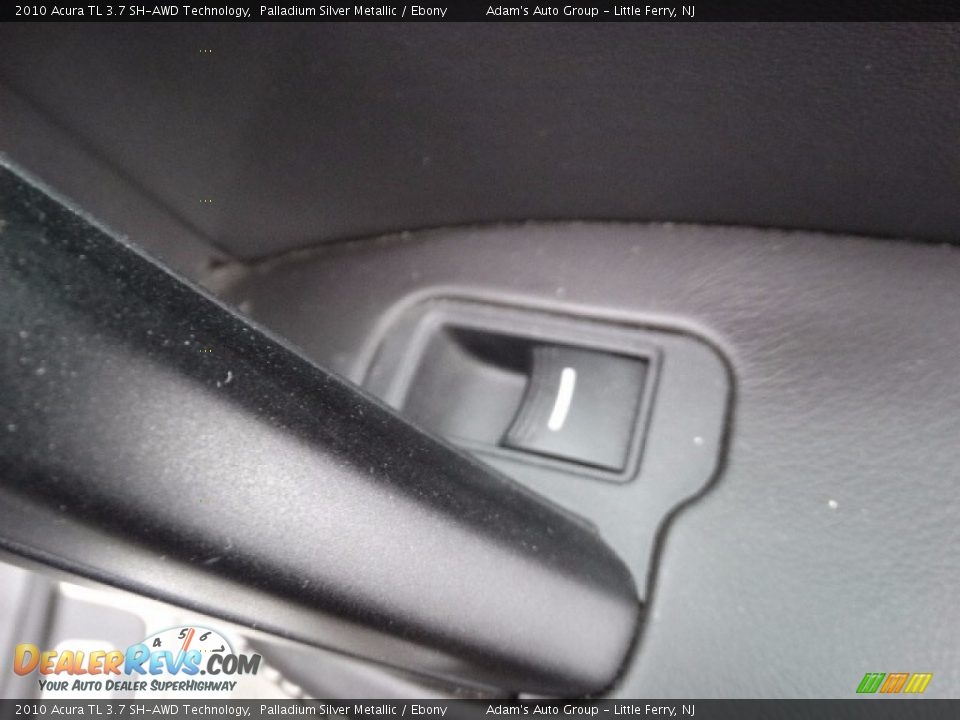 2010 Acura TL 3.7 SH-AWD Technology Palladium Silver Metallic / Ebony Photo #30