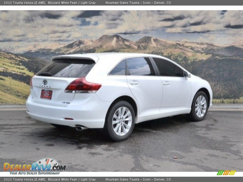 2013 Toyota Venza LE AWD Blizzard White Pearl / Light Gray Photo #3