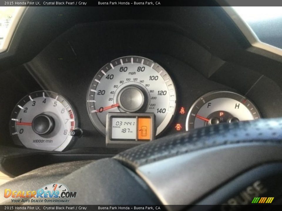 2015 Honda Pilot LX Crystal Black Pearl / Gray Photo #8