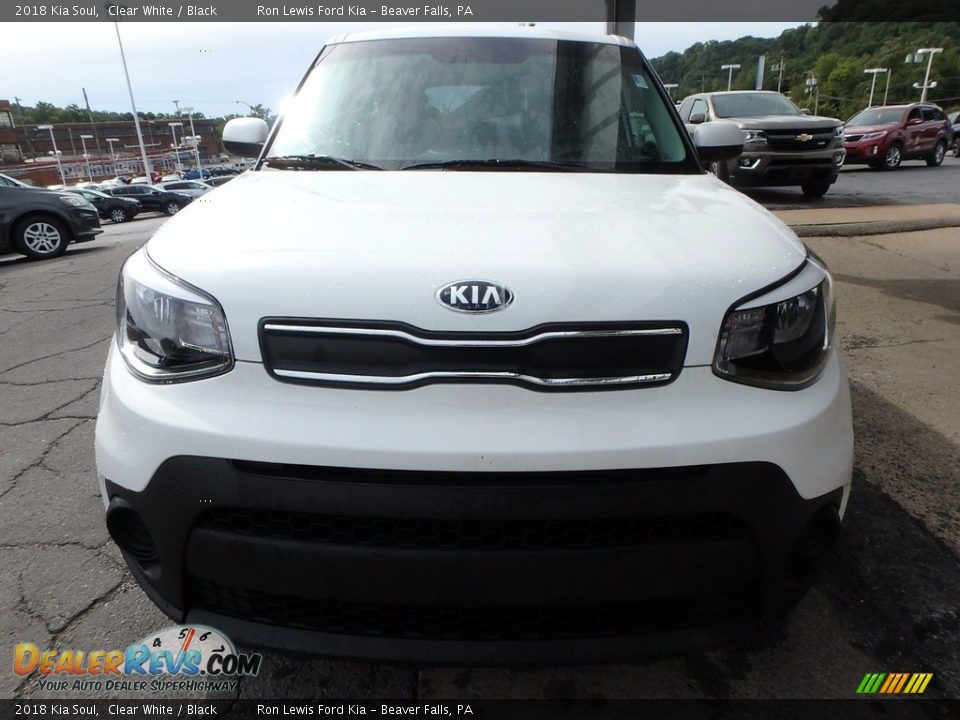 2018 Kia Soul Clear White / Black Photo #8