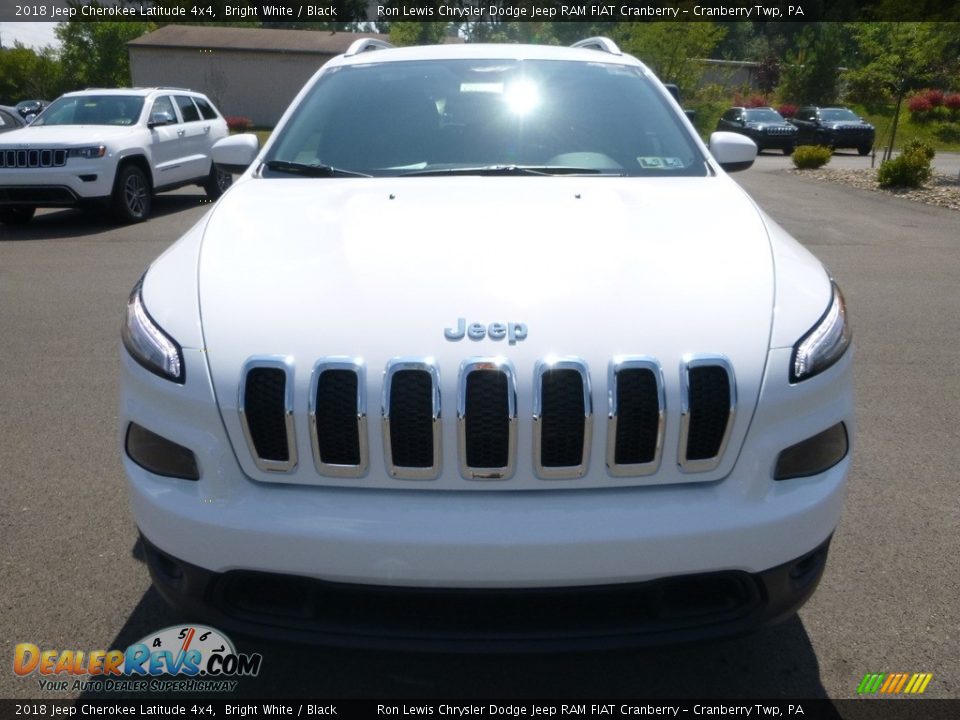 2018 Jeep Cherokee Latitude 4x4 Bright White / Black Photo #8