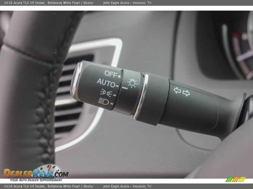 2018 Acura TLX V6 Sedan Bellanova White Pearl / Ebony Photo #34