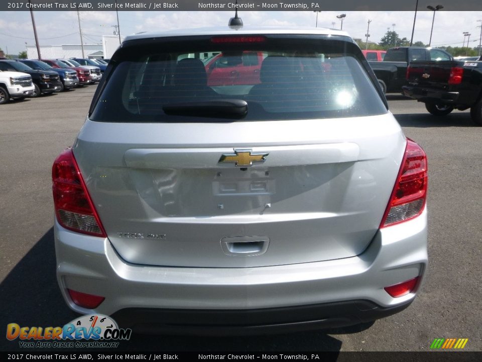2017 Chevrolet Trax LS AWD Silver Ice Metallic / Jet Black Photo #4