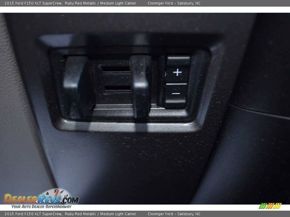 2015 Ford F150 XLT SuperCrew Ruby Red Metallic / Medium Light Camel Photo #20