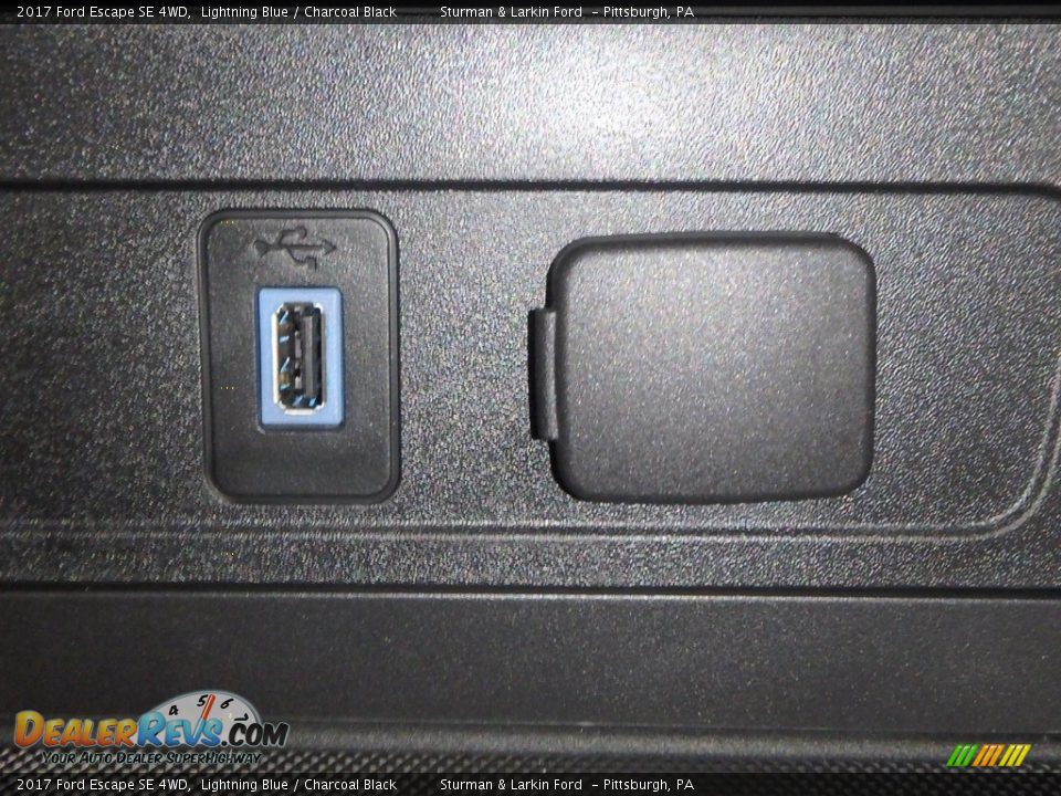 2017 Ford Escape SE 4WD Lightning Blue / Charcoal Black Photo #14