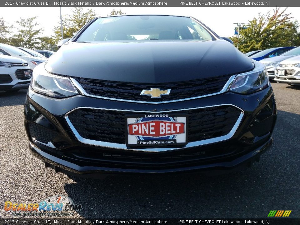 2017 Chevrolet Cruze LT Mosaic Black Metallic / Dark Atmosphere/Medium Atmosphere Photo #2