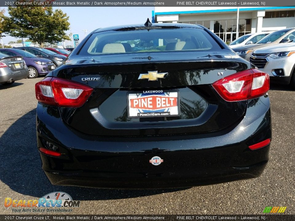2017 Chevrolet Cruze LT Mosaic Black Metallic / Dark Atmosphere/Medium Atmosphere Photo #5