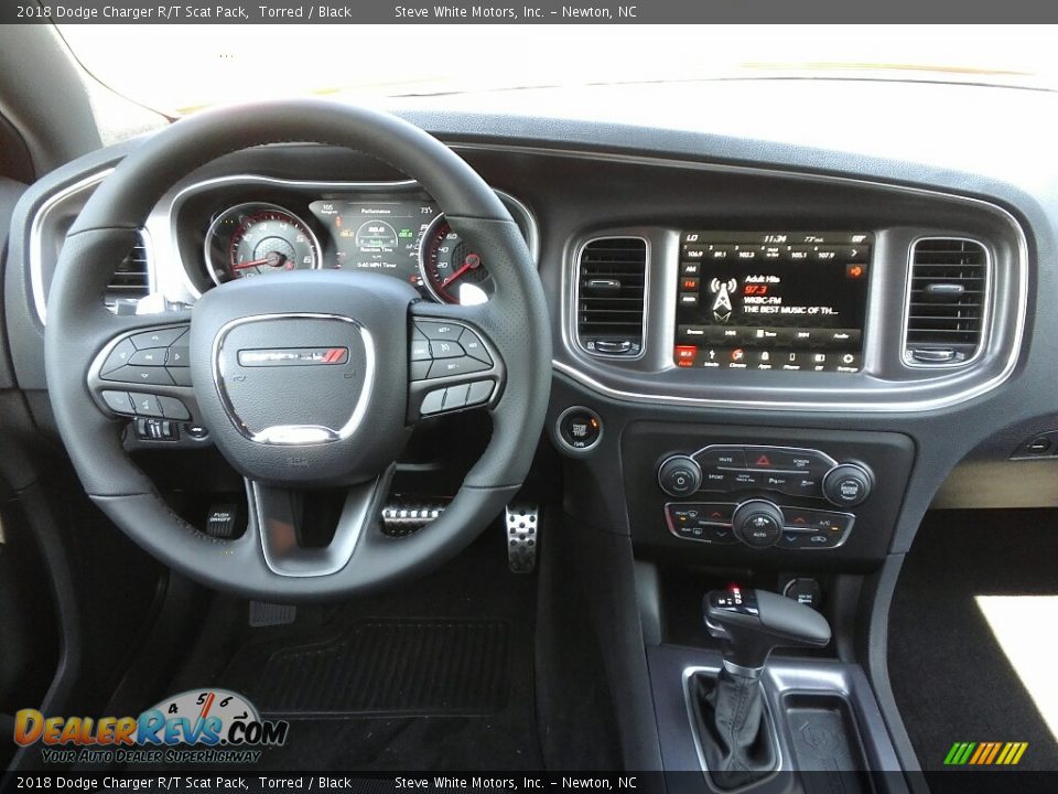 Dashboard of 2018 Dodge Charger R/T Scat Pack Photo #16
