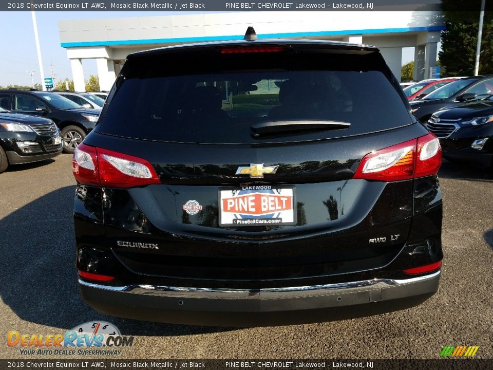 2018 Chevrolet Equinox LT AWD Mosaic Black Metallic / Jet Black Photo #5