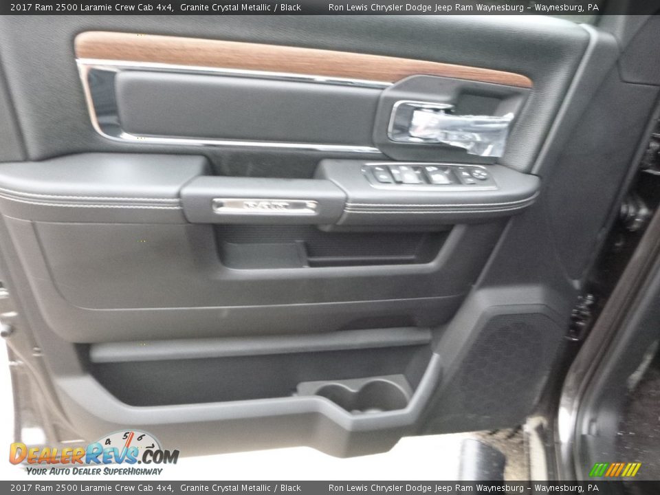 2017 Ram 2500 Laramie Crew Cab 4x4 Granite Crystal Metallic / Black Photo #13