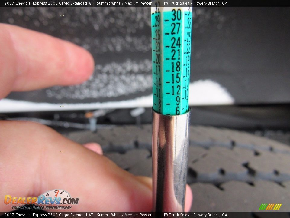 2017 Chevrolet Express 2500 Cargo Extended WT Summit White / Medium Pewter Photo #26