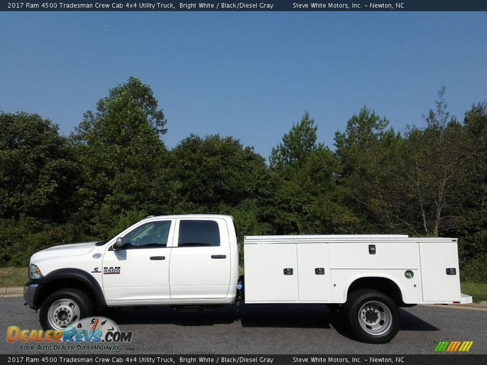 2017 Ram 4500 Tradesman Crew Cab 4x4 Utility Truck Bright White / Black/Diesel Gray Photo #1