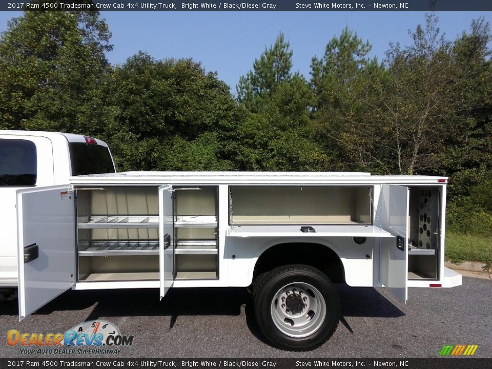 2017 Ram 4500 Tradesman Crew Cab 4x4 Utility Truck Bright White / Black/Diesel Gray Photo #2