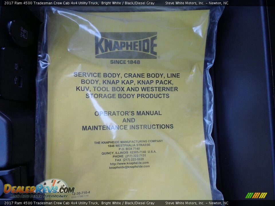 2017 Ram 4500 Tradesman Crew Cab 4x4 Utility Truck Bright White / Black/Diesel Gray Photo #22