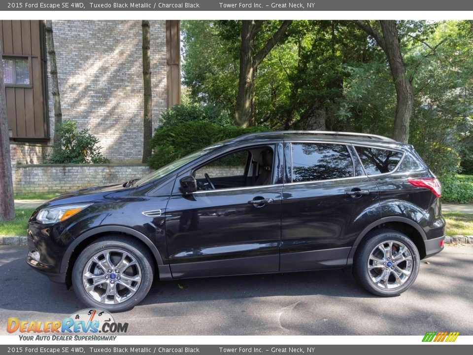 2015 Ford Escape SE 4WD Tuxedo Black Metallic / Charcoal Black Photo #3