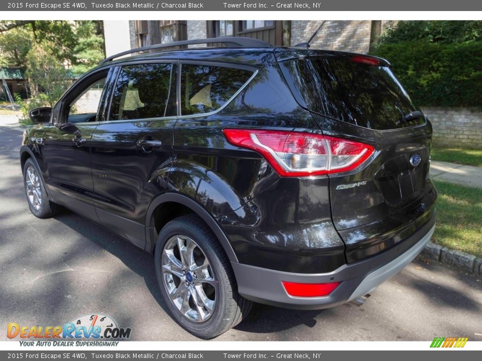 2015 Ford Escape SE 4WD Tuxedo Black Metallic / Charcoal Black Photo #4