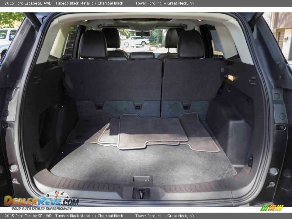 2015 Ford Escape SE 4WD Tuxedo Black Metallic / Charcoal Black Photo #6