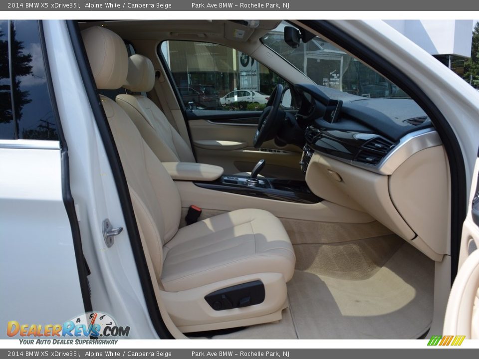 2014 BMW X5 xDrive35i Alpine White / Canberra Beige Photo #29