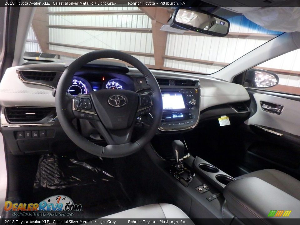 2018 Toyota Avalon XLE Celestial Silver Metallic / Light Gray Photo #8