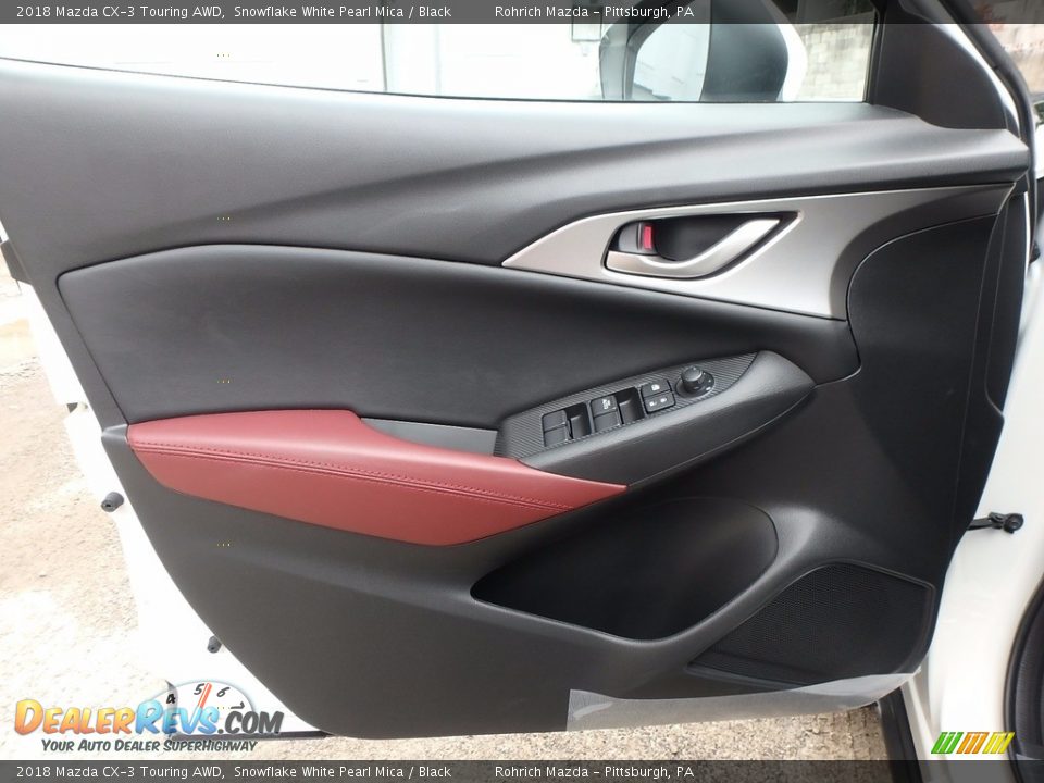 Door Panel of 2018 Mazda CX-3 Touring AWD Photo #10