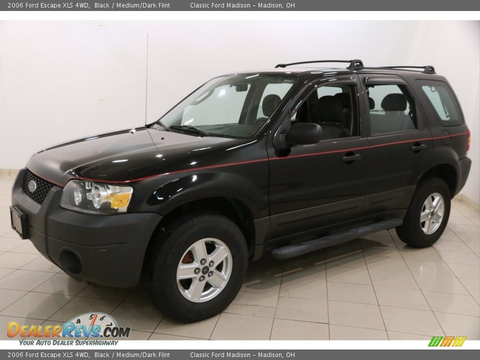 2006 Ford Escape XLS 4WD Black / Medium/Dark Flint Photo #3