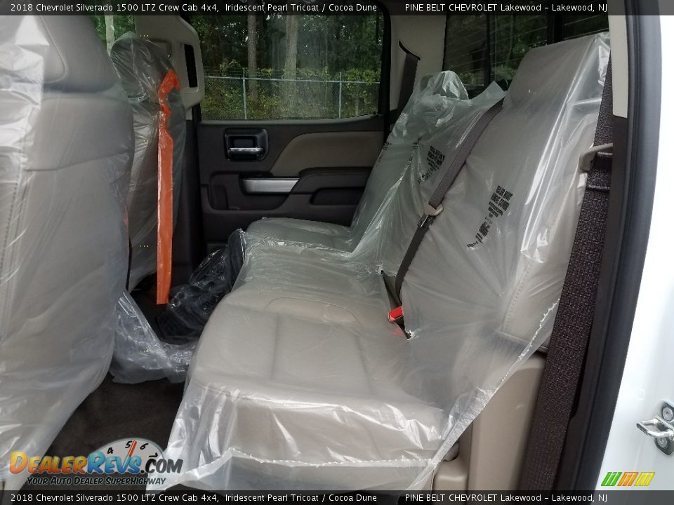 2018 Chevrolet Silverado 1500 LTZ Crew Cab 4x4 Iridescent Pearl Tricoat / Cocoa Dune Photo #6