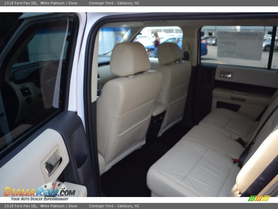 Rear Seat of 2018 Ford Flex SEL Photo #8