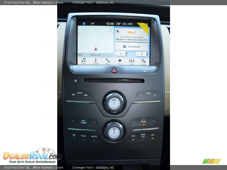 Controls of 2018 Ford Flex SEL Photo #12