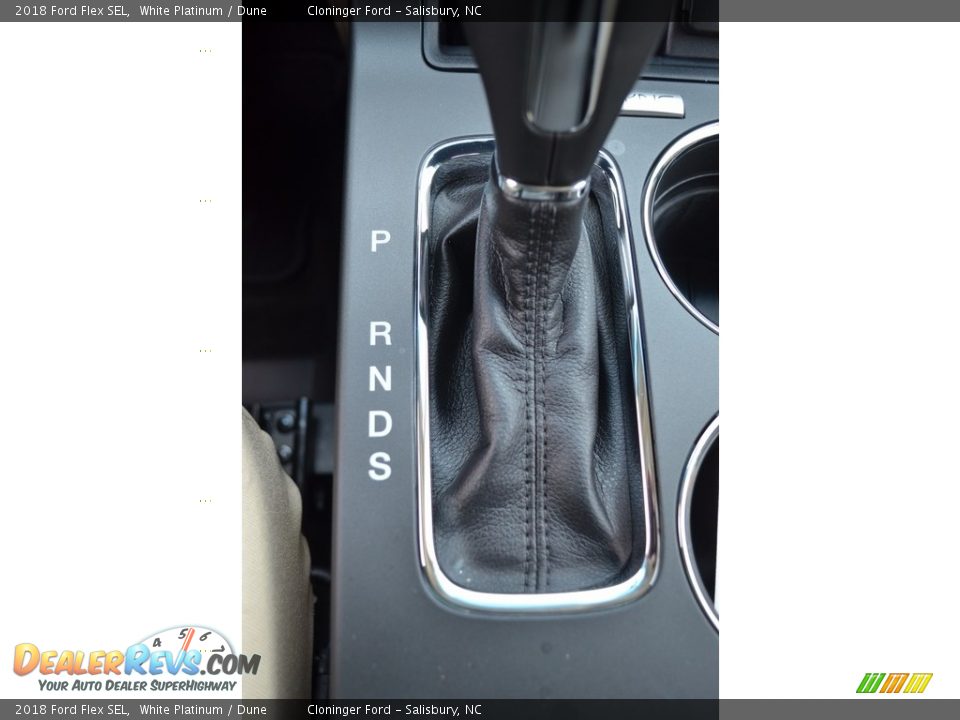 2018 Ford Flex SEL Shifter Photo #17