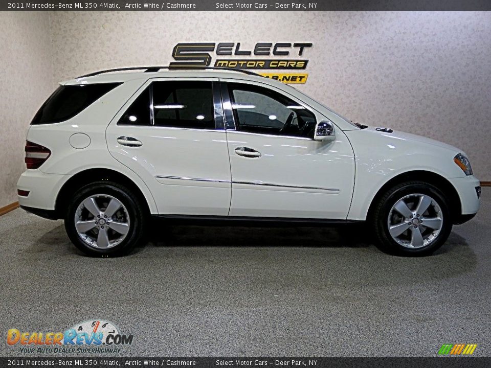 2011 Mercedes-Benz ML 350 4Matic Arctic White / Cashmere Photo #4