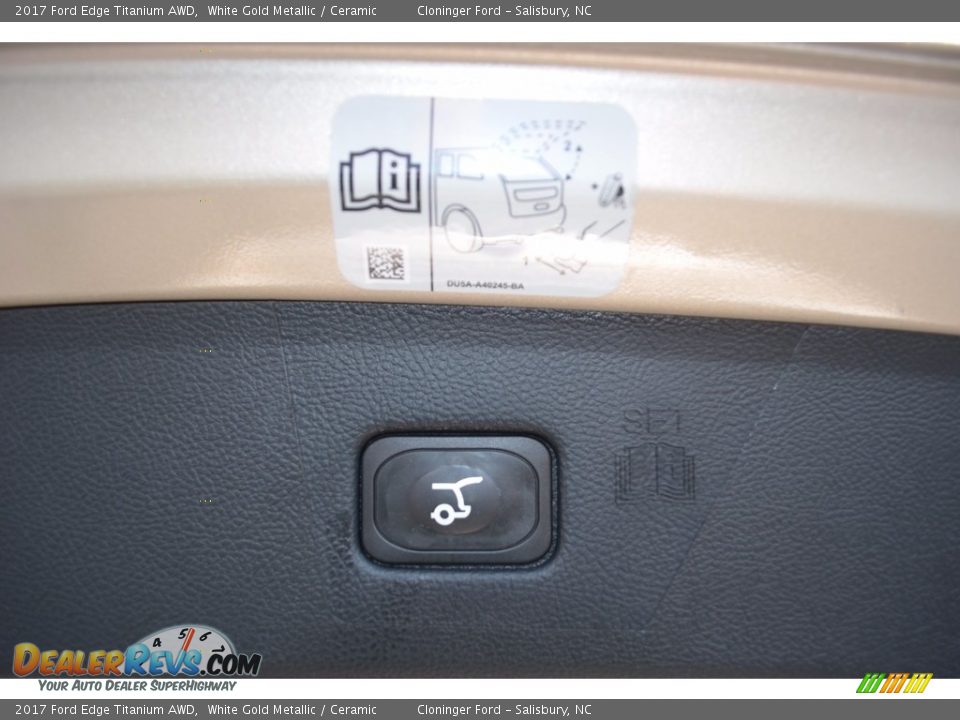 2017 Ford Edge Titanium AWD White Gold Metallic / Ceramic Photo #10