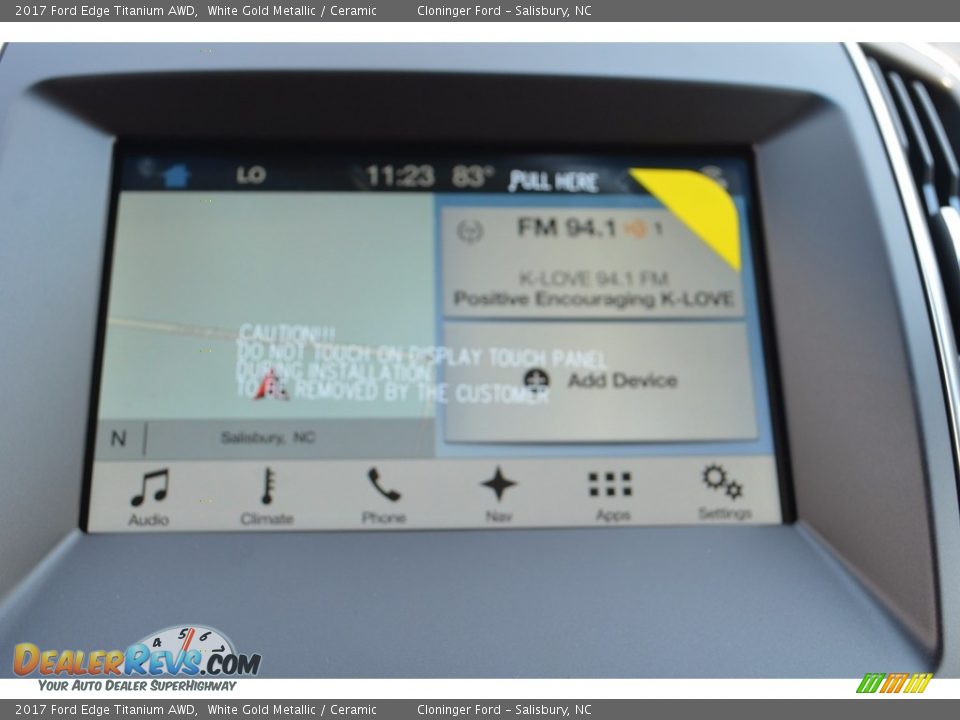 2017 Ford Edge Titanium AWD White Gold Metallic / Ceramic Photo #12