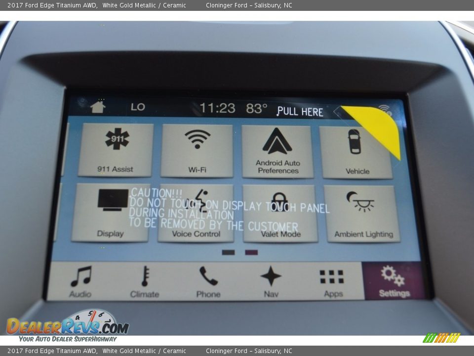 2017 Ford Edge Titanium AWD White Gold Metallic / Ceramic Photo #14