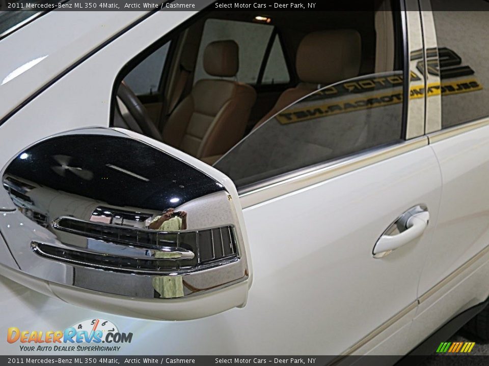 2011 Mercedes-Benz ML 350 4Matic Arctic White / Cashmere Photo #12