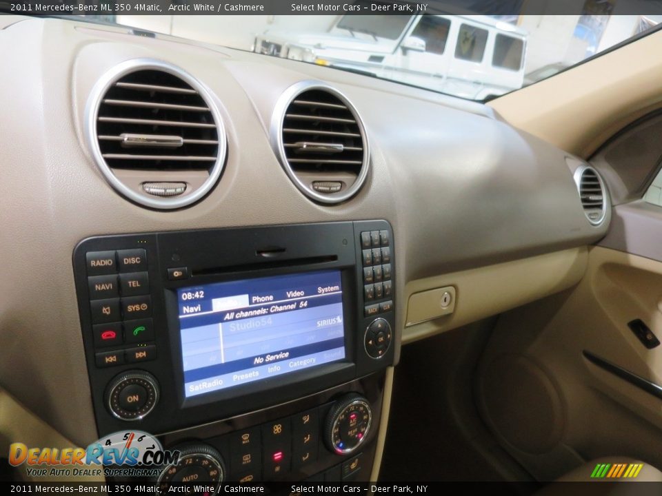 2011 Mercedes-Benz ML 350 4Matic Arctic White / Cashmere Photo #25