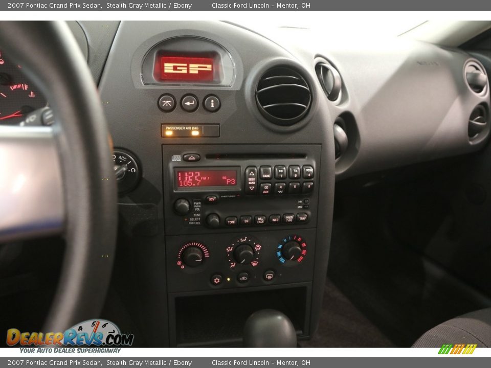 2007 Pontiac Grand Prix Sedan Stealth Gray Metallic / Ebony Photo #8