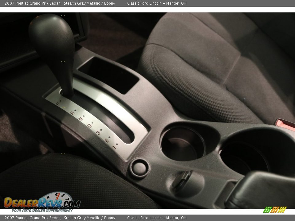 2007 Pontiac Grand Prix Sedan Stealth Gray Metallic / Ebony Photo #11