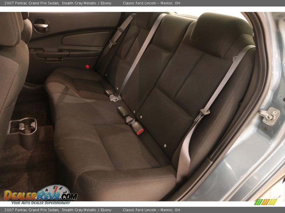 2007 Pontiac Grand Prix Sedan Stealth Gray Metallic / Ebony Photo #14