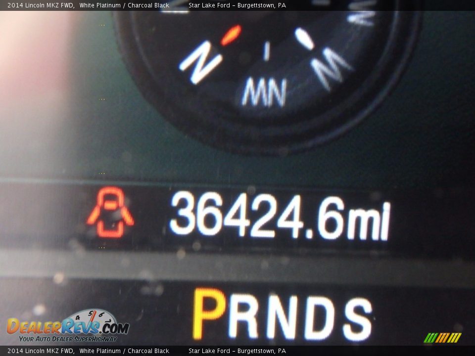 2014 Lincoln MKZ FWD White Platinum / Charcoal Black Photo #5