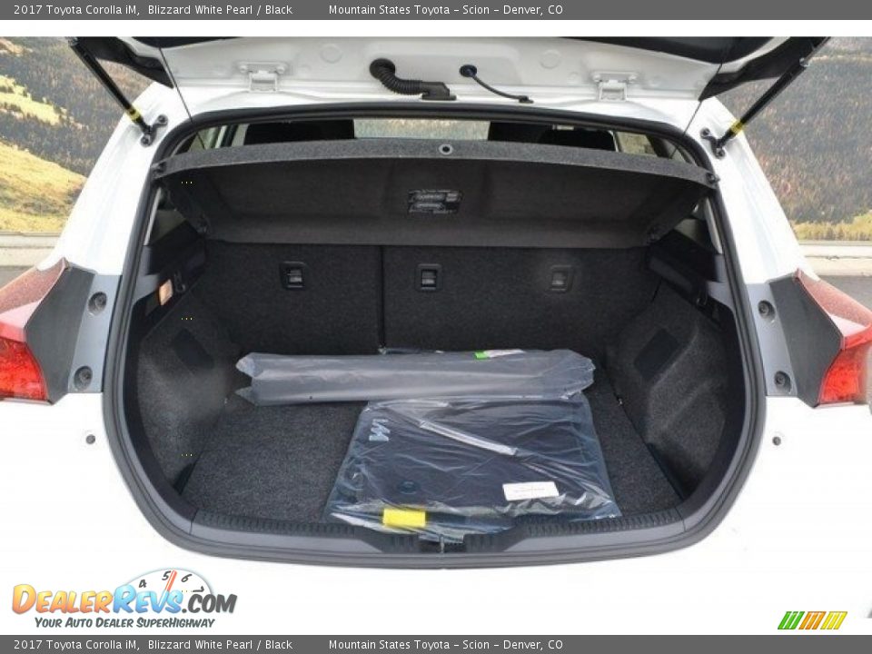 2017 Toyota Corolla iM Blizzard White Pearl / Black Photo #8
