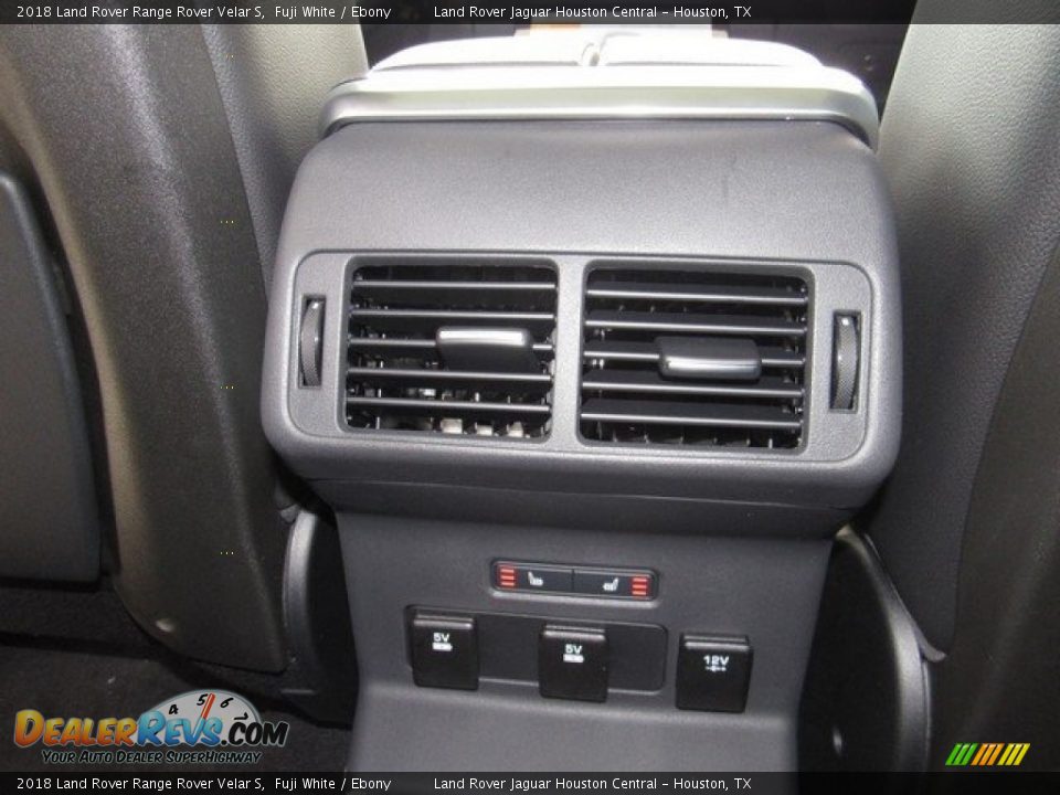 Controls of 2018 Land Rover Range Rover Velar S Photo #15