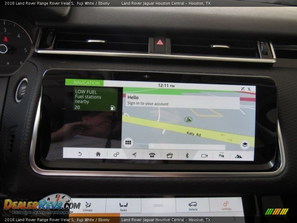Navigation of 2018 Land Rover Range Rover Velar S Photo #20