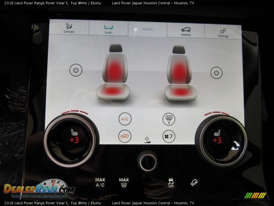 Controls of 2018 Land Rover Range Rover Velar S Photo #22