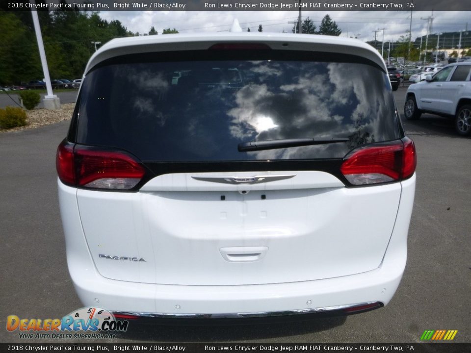 2018 Chrysler Pacifica Touring Plus Bright White / Black/Alloy Photo #4