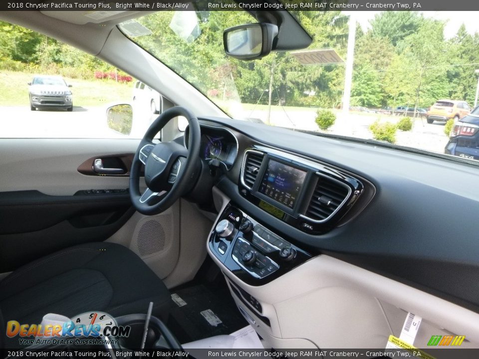 2018 Chrysler Pacifica Touring Plus Bright White / Black/Alloy Photo #11