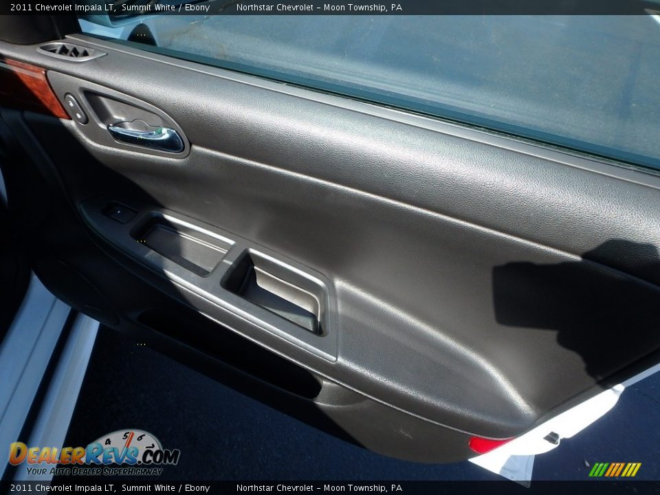 2011 Chevrolet Impala LT Summit White / Ebony Photo #16