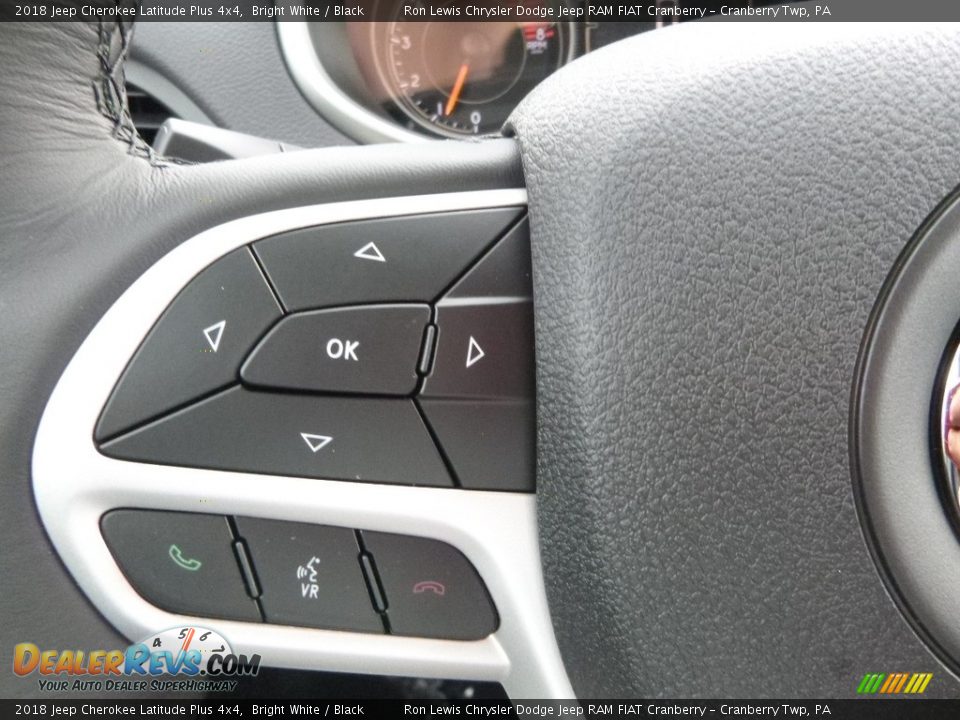 2018 Jeep Cherokee Latitude Plus 4x4 Bright White / Black Photo #19